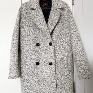 Abercrombie & Fitch Women's Black and White Pea Coat